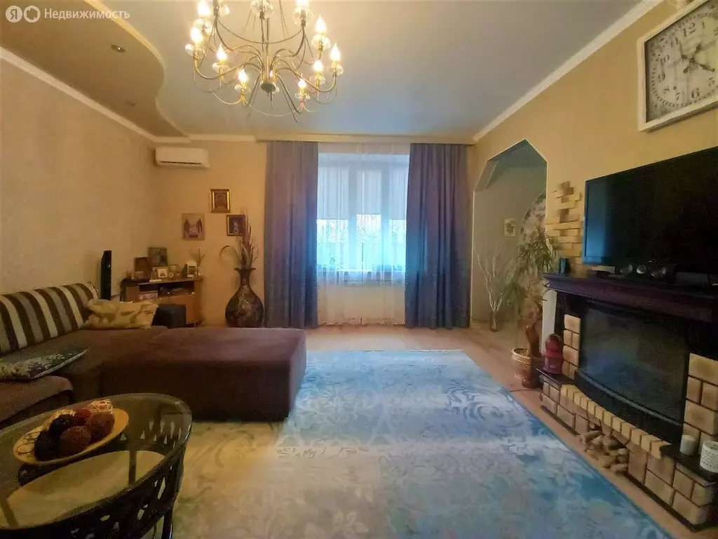 Дом в Ейск, Казачья улица (151.9 м) - Фото 1