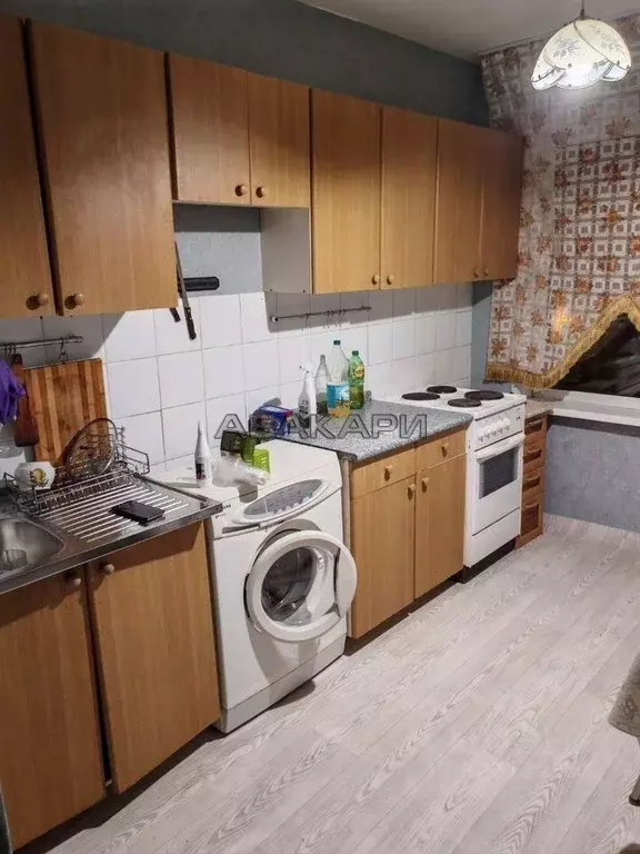 3-к кв. Красноярский край, Красноярск просп. Металлургов, 13А (60.0 м) - Фото 1