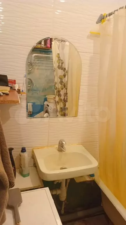 Комната 20 м в 4-к., 4/6 эт. - Фото 1
