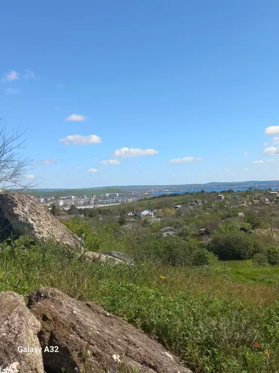 Участок в Крым, Керчь ул. Ромашковая (6.9 сот.) - Фото 0