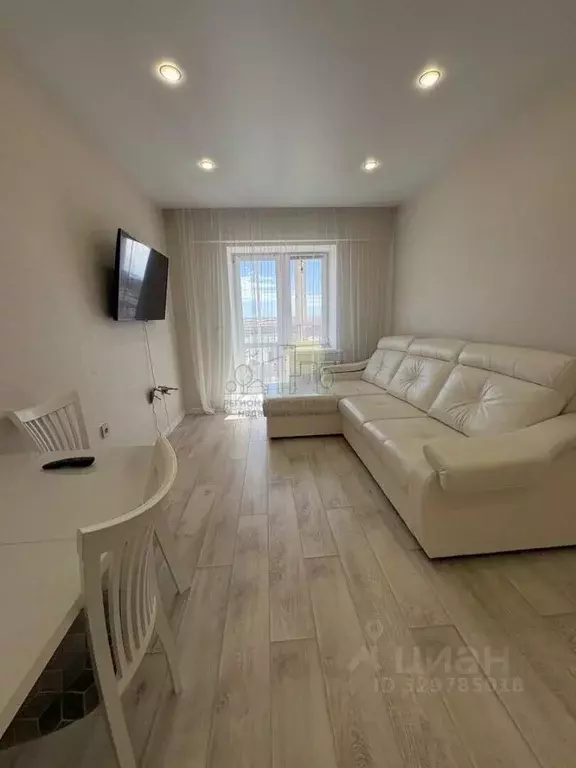 2-к кв. Иркутская область, Иркутск ул. Зверева, 1/3 (45.0 м) - Фото 1
