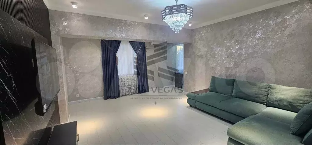 3-к. квартира, 86 м, 6/9 эт. - Фото 1
