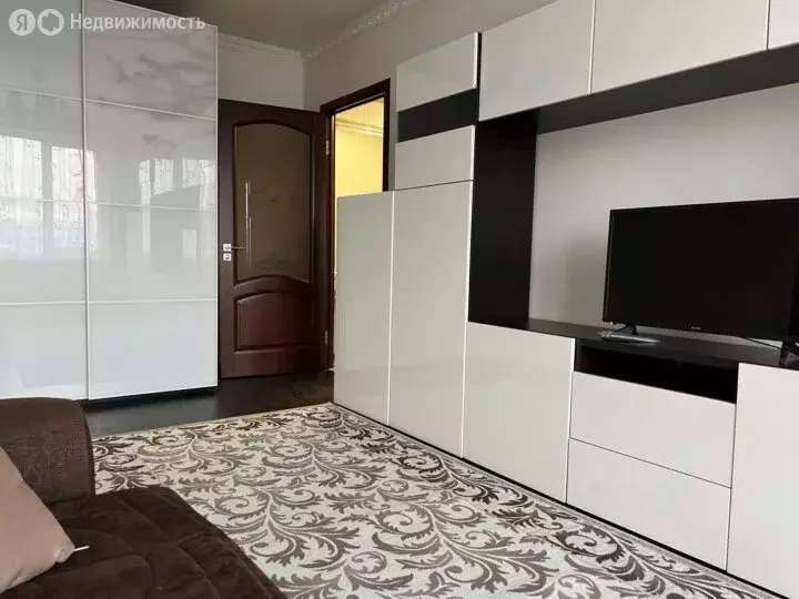 1-комнатная квартира: Краснодар, улица им. Героя Яцкова И.В., 16 (32.6 ... - Фото 1