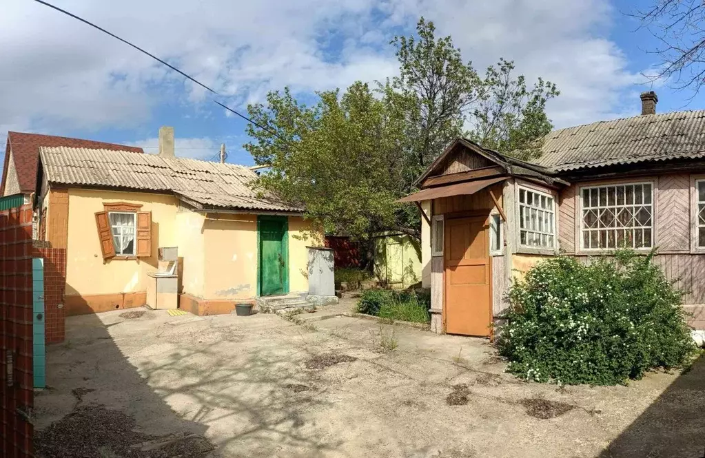 Дом в Ростовская область, Донецк Горный пер., 24 (33 м) - Фото 1