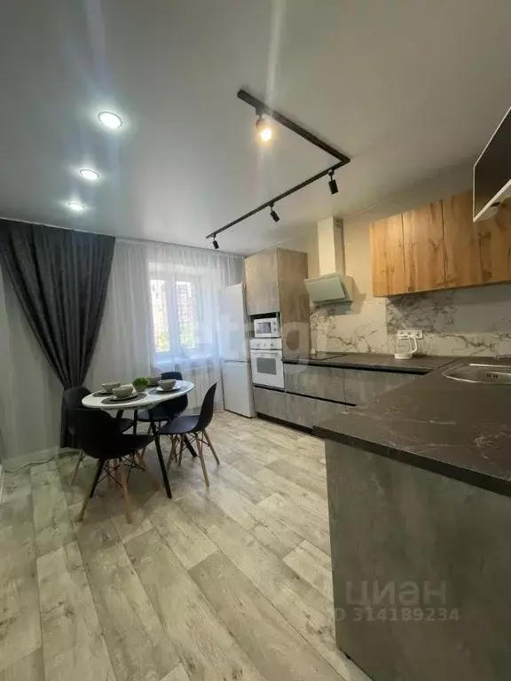 1-к кв. Амурская область, Благовещенск 224-й кв-л,  (38.0 м) - Фото 1