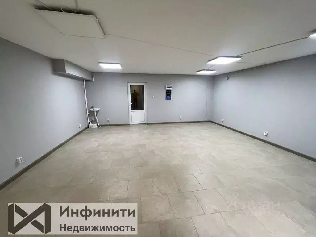 Помещение свободного назначения в Ставропольский край, Ставрополь ул. ... - Фото 1