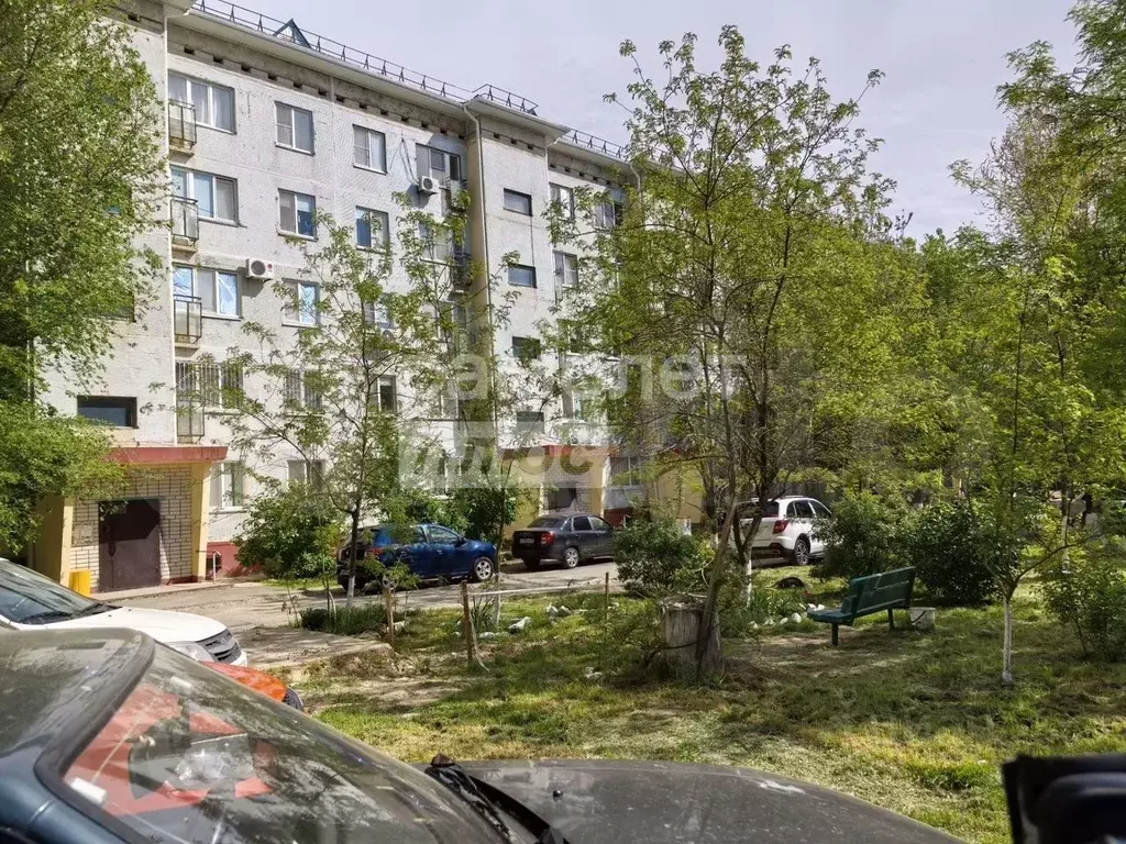 3-к кв. Калмыкия, Элиста 2-й мкр, 29 (61.8 м) - Фото 0