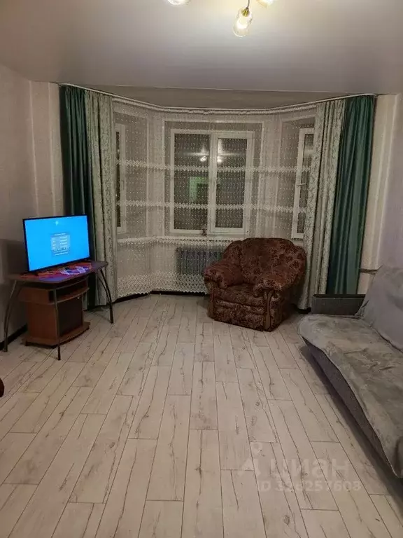 Студия Нижегородская область, Нижний Новгород ул. Чаадаева, 22 (27.0 ... - Фото 1