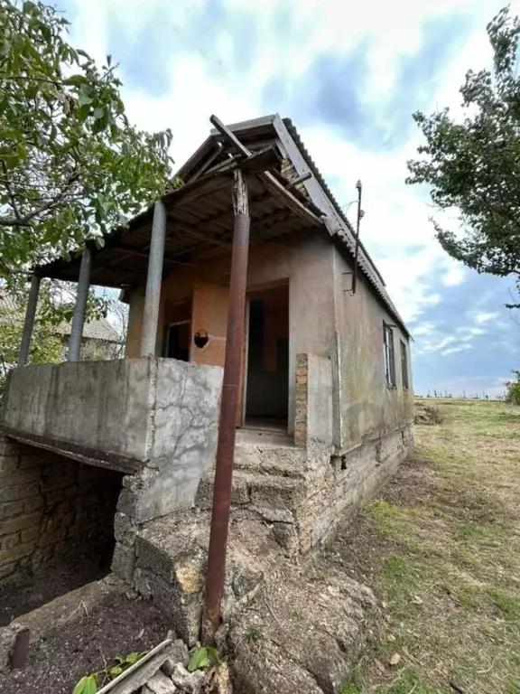 Дом в Крым, Сакский район, Ореховское с/пос, с. Михайловка  (48 м) - Фото 2