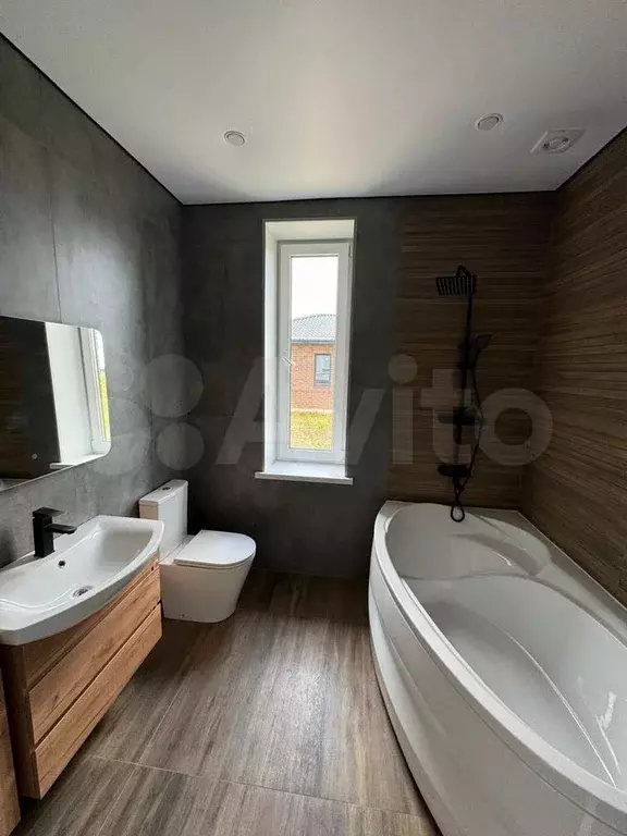Дом 140 м на участке 10 сот. - Фото 1