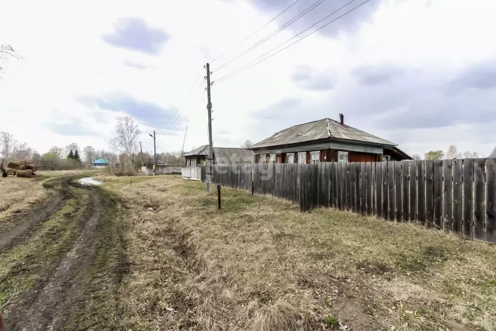 Дом в Тюменская область, Нижнетавдинский район, с. Канаш  (33 м) - Фото 1