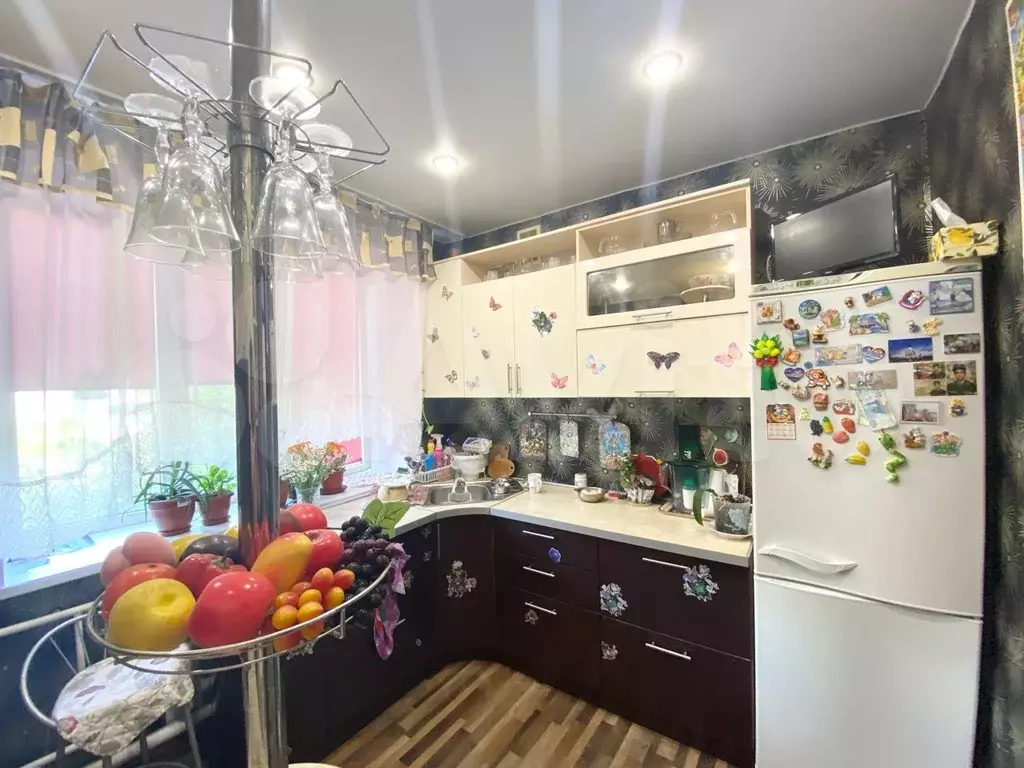 3-к. квартира, 65,1 м, 1/2 эт. - Фото 1