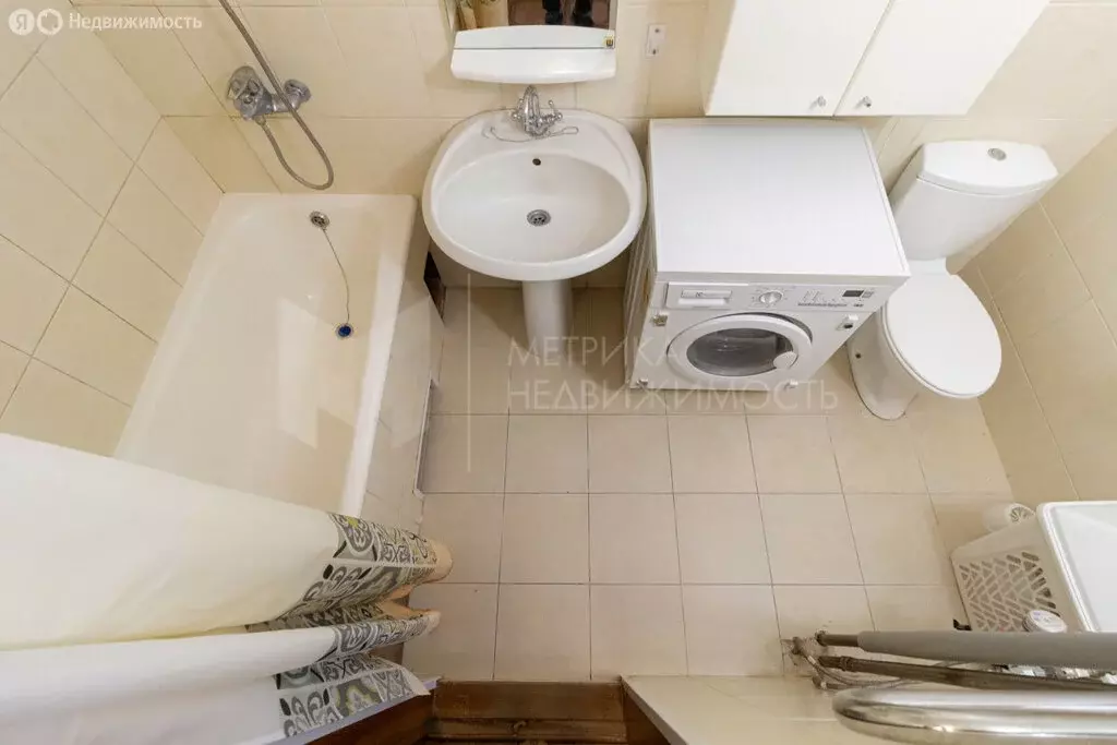 2-комнатная квартира: Тюмень, 6-й микрорайон, улица Валерии ... - Фото 1