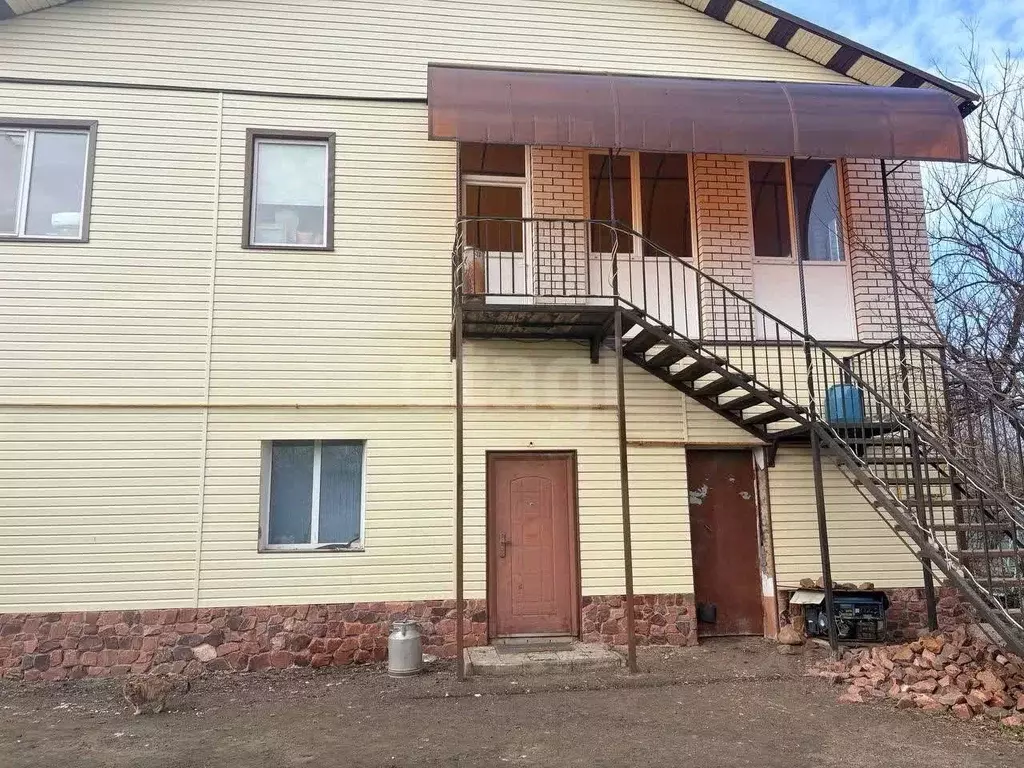 Дом в Брянская область, Новозыбковский городской округ, с. Сновское ... - Фото 1