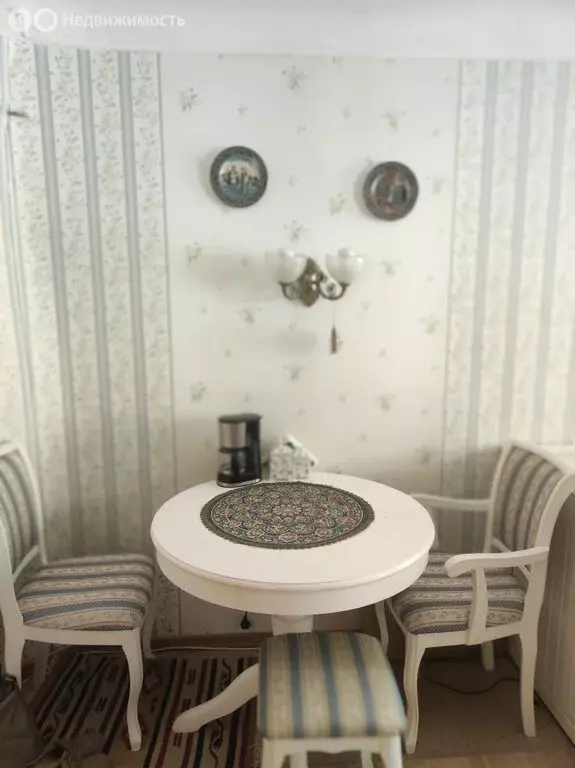 1к в 3-комнатной квартире (14.7 м) - Фото 0