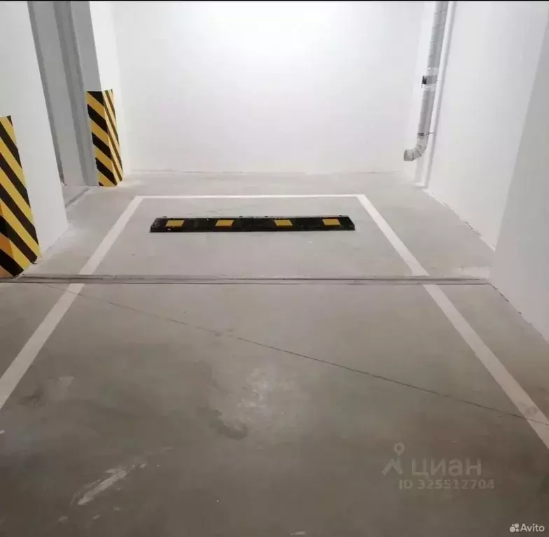 Гараж в Москва ул. Речников, 22 (18 м) - Фото 1