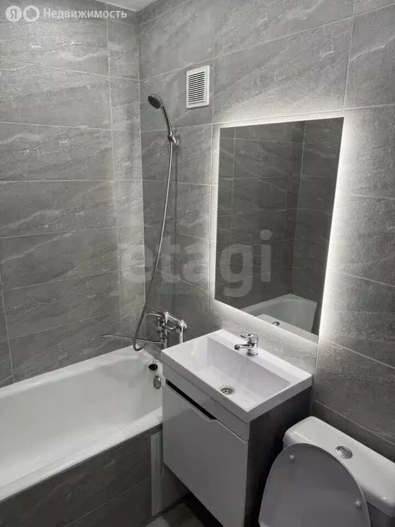 1-комнатная квартира: Пермь, улица Адмирала Нахимова, 10 (32.3 м) - Фото 1