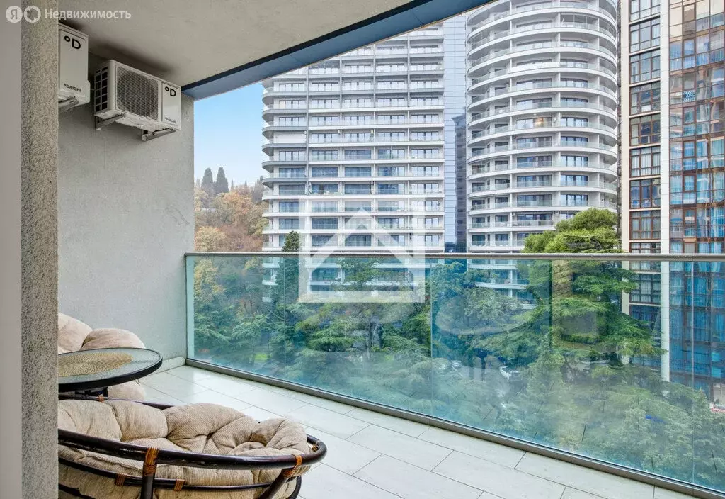 3-комнатная квартира: Ялта, квартал Приморский парк имени Гагарина, 9 ... - Фото 2