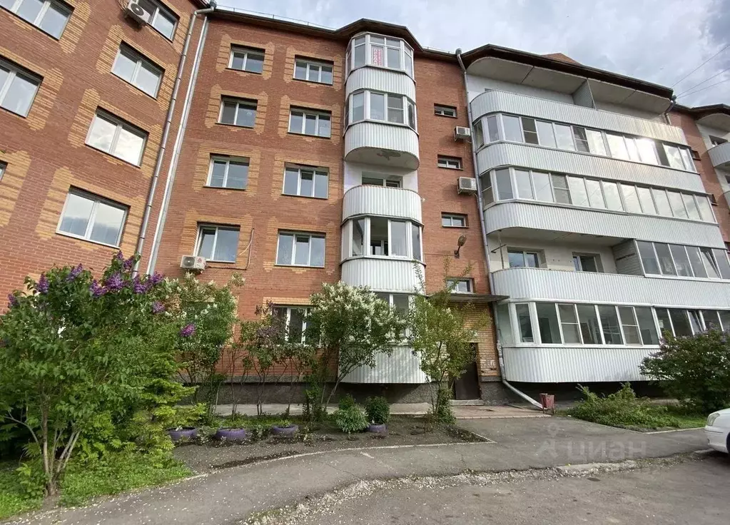 2-к кв. Хакасия, Абакан ул. Стофато, 14 (75.0 м) - Фото 2