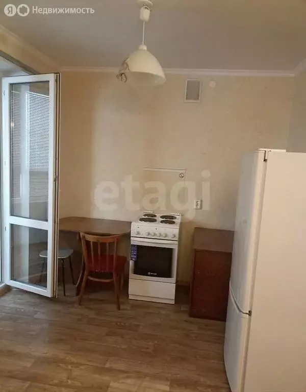 Квартира-студия: посёлок городского типа Стройкерамика, улица Веры ... - Фото 1