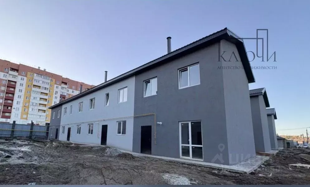 Таунхаус в Челябинская область, Магнитогорск ул. Новая, 11/1 (90 м) - Фото 1