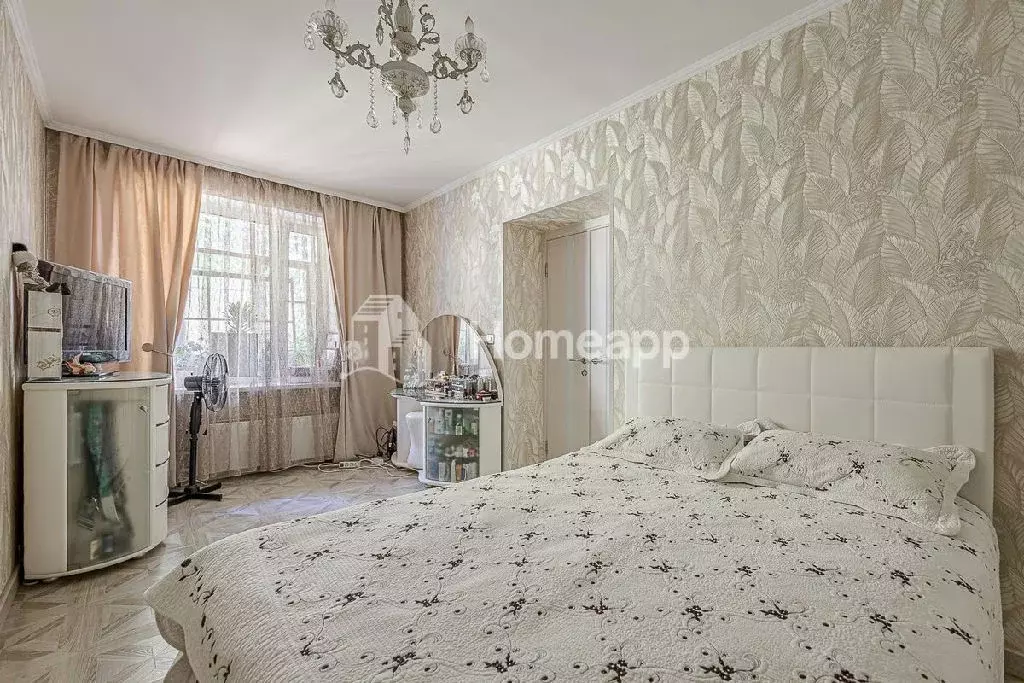 Продается 2-комнатная квартира - Фото 1