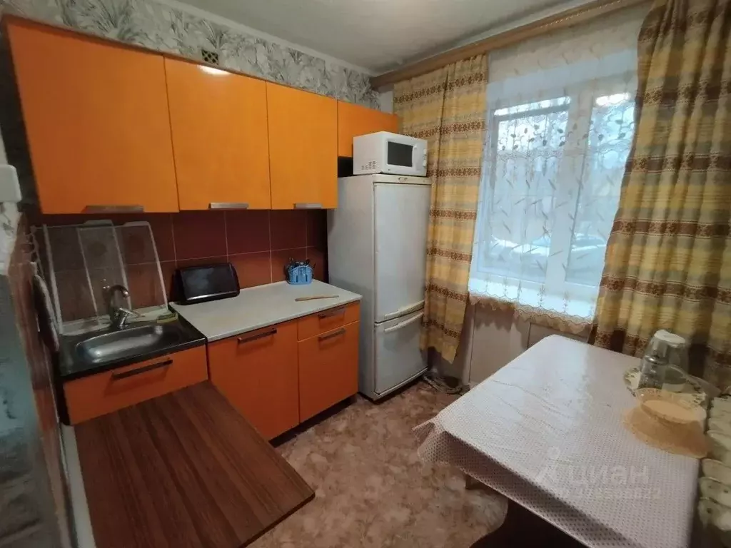 1-к кв. Кемеровская область, Новокузнецк Октябрьский просп., 52 (30.7 ... - Фото 1