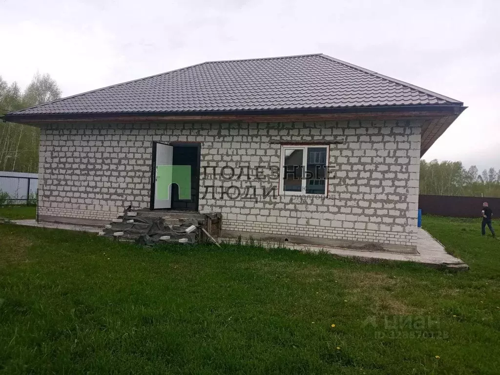 Дом в Курганская область, Кетовский муниципальный округ, д. Лукино  ... - Фото 1