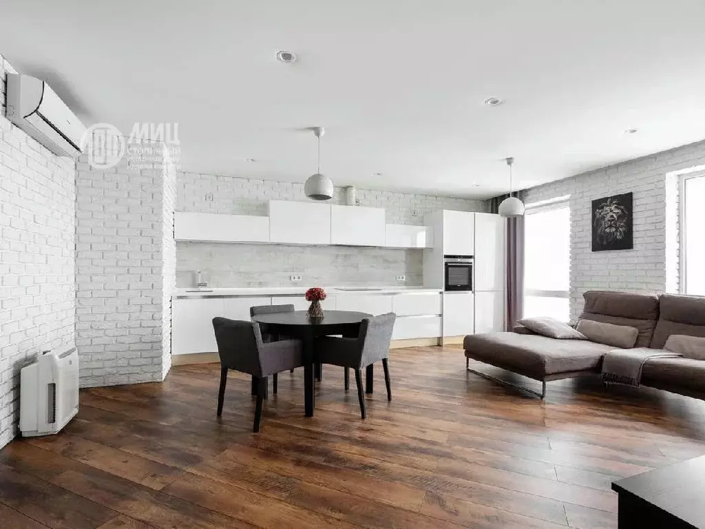 Продается 3-комнатная квартира - Фото 1