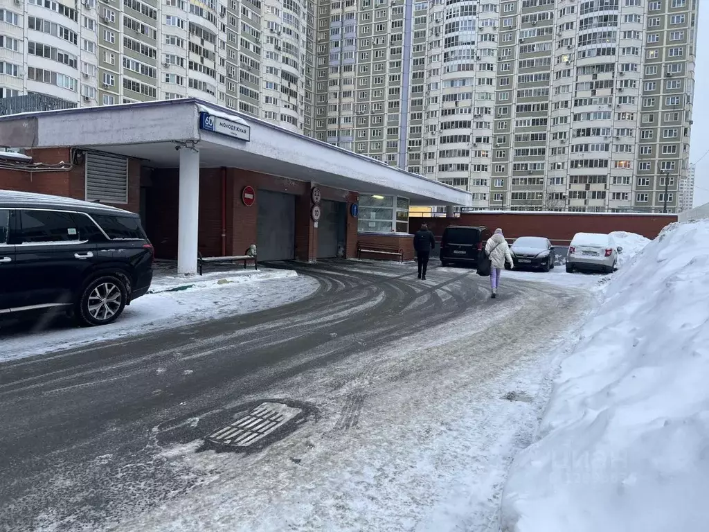 Гараж в Московская область, Химки Молодежная ул, 60с1 (15.9 м), Купить  гараж, машиноместо, паркинг в Химках, ID объекта - 40002585681