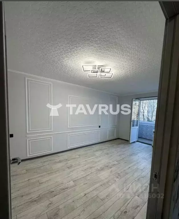 1-к кв. Крым, Симферополь ул. 60 лет Октября, 8 (30.0 м) - Фото 1