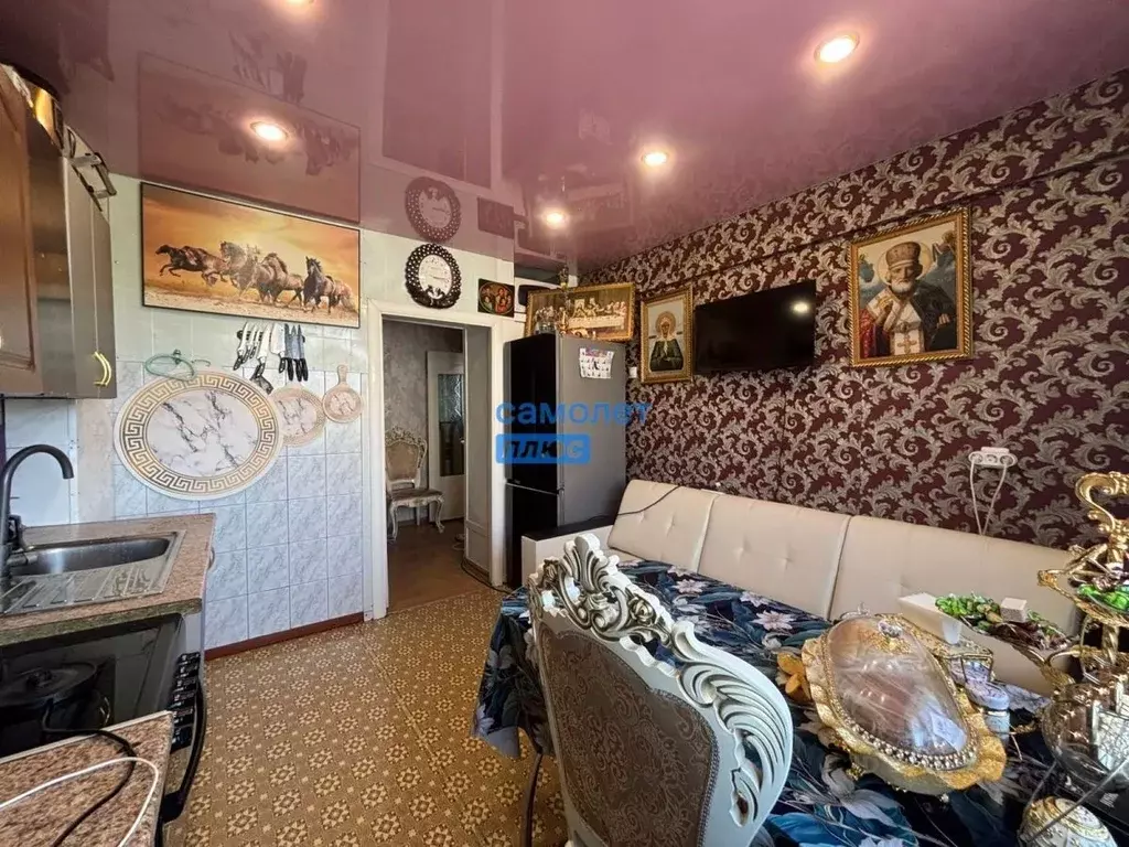 2-к кв. Алтайский край, Бийск Краснооктябрьская ул., 60 (52.4 м) - Фото 1
