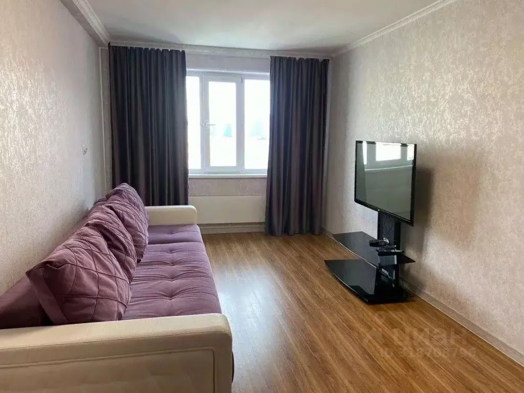 3-к кв. Ханты-Мансийский АО, Сургут Университетская ул., 23/4 (87.0 м) - Фото 0