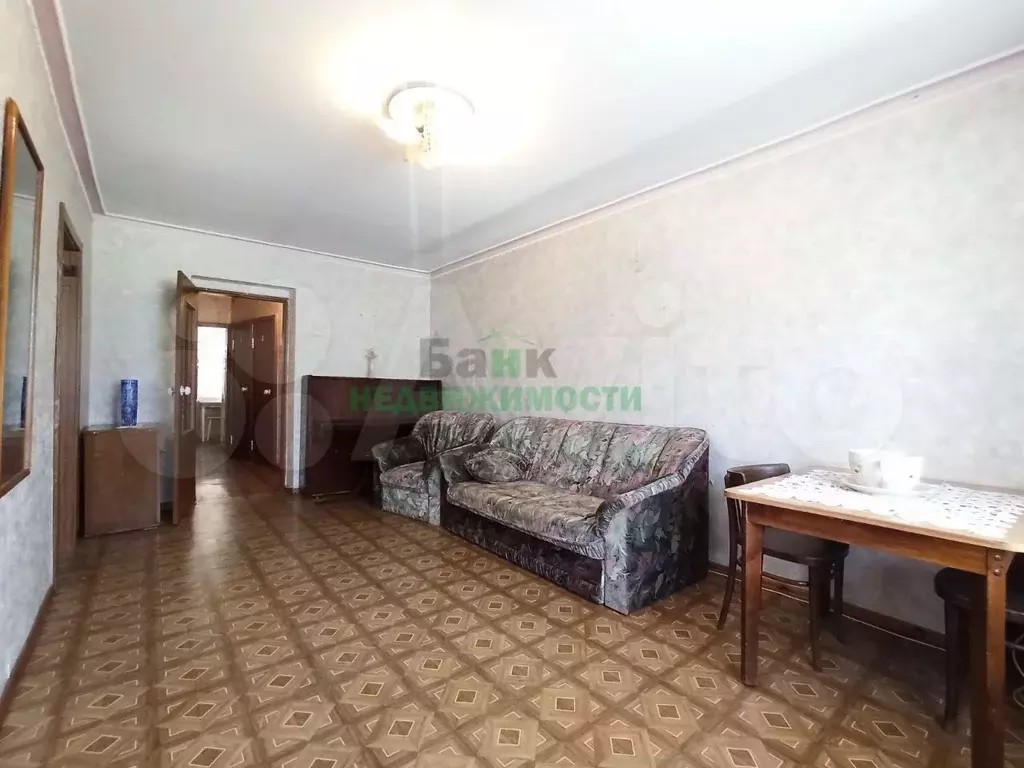 3-к. квартира, 62,3 м, 1/5 эт. - Фото 0
