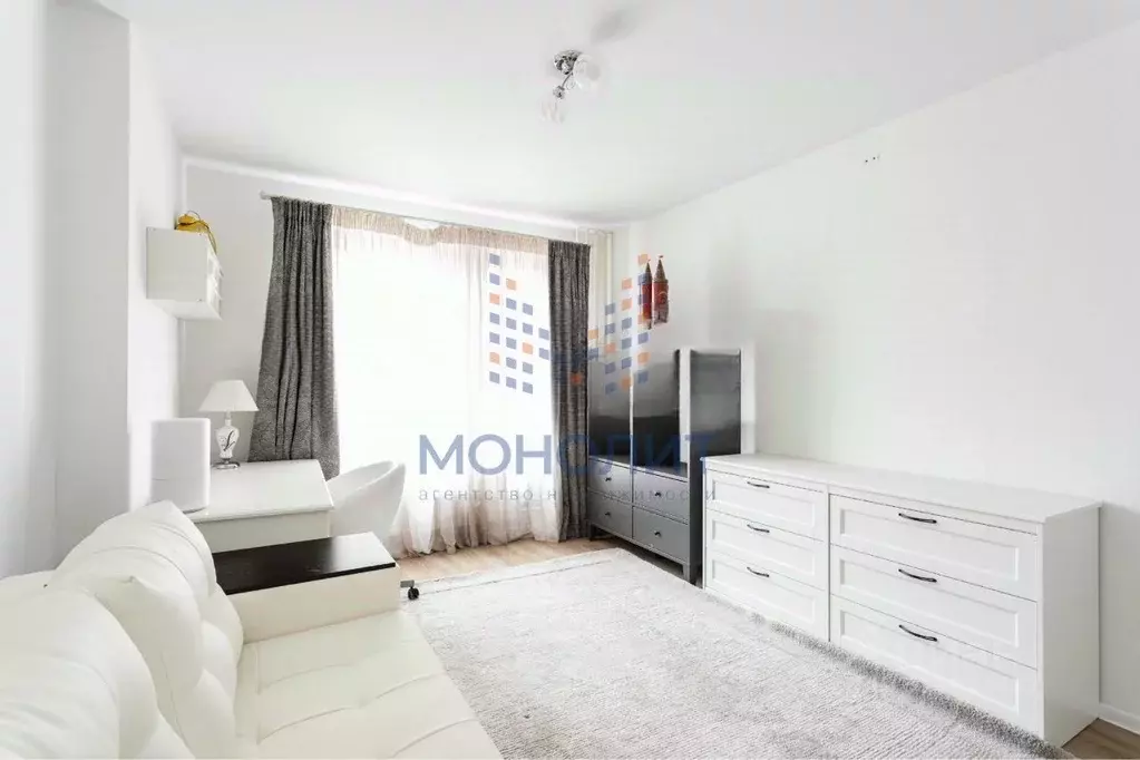 3-к кв. Москва ул. Михайлова, 30Ак4 (96.2 м) - Фото 0