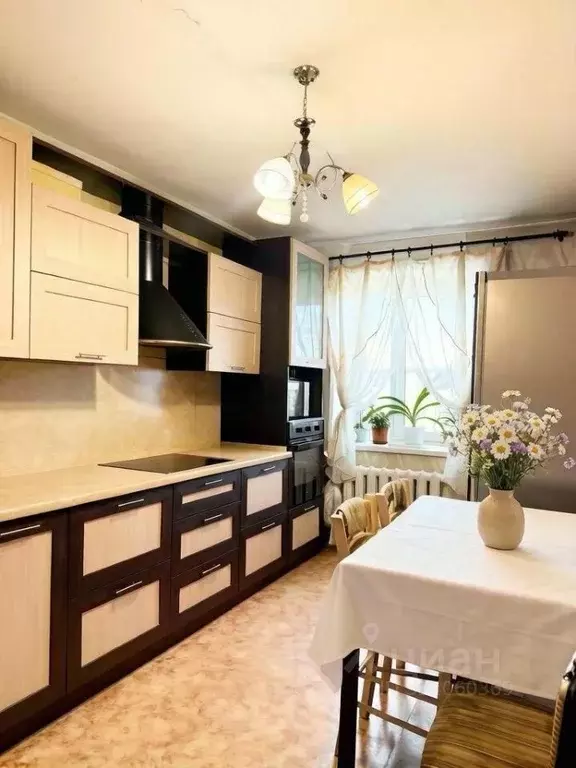3-к кв. Иркутская область, Иркутск ул. Баррикад, 189А (62.7 м) - Фото 1