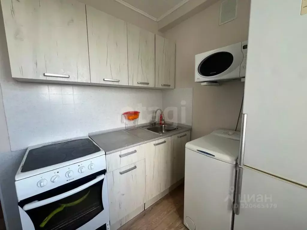 2-к кв. Ханты-Мансийский АО, Сургут Нагорная ул., 11 (44.0 м) - Фото 1