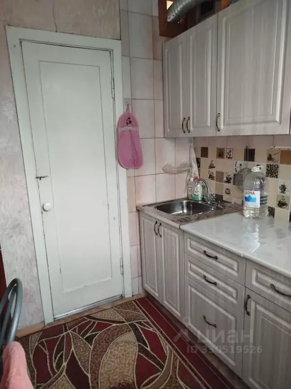 3-к кв. Волгоградская область, Волгоград Невская ул., 4 (55.0 м) - Фото 1