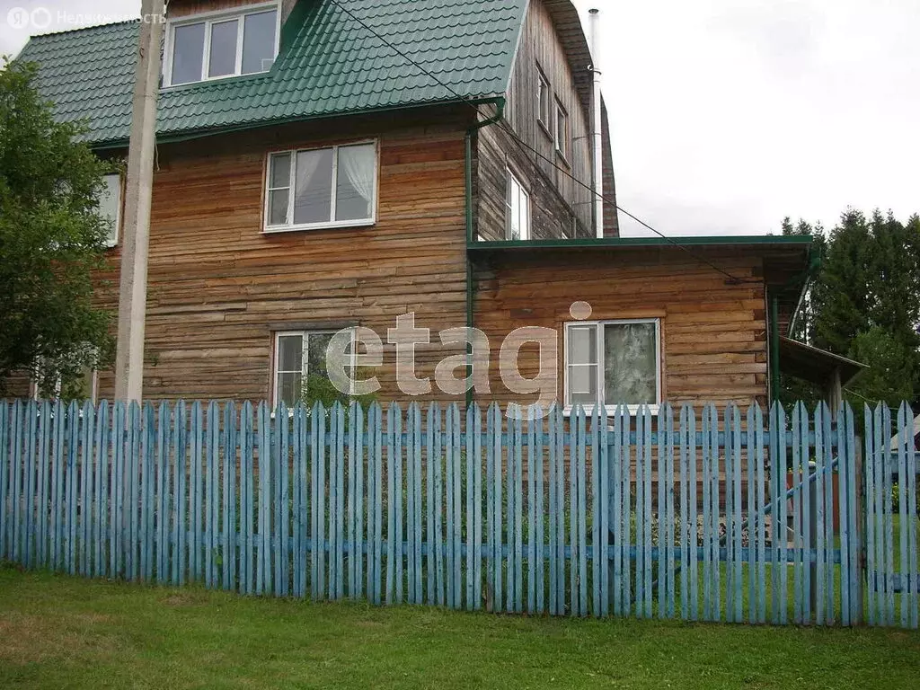Дом в посёлок Нювчим, Набережная улица (240 м) - Фото 1