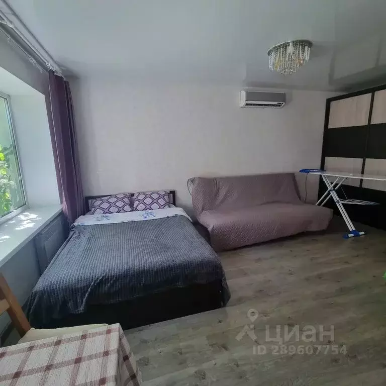 Студия Приморский край, Владивосток ул. Бестужева, 23 (32.0 м) - Фото 1