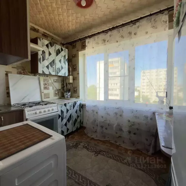1-к кв. Калужская область, Сухиничи Автозаводская ул., 1 (32.7 м) - Фото 1