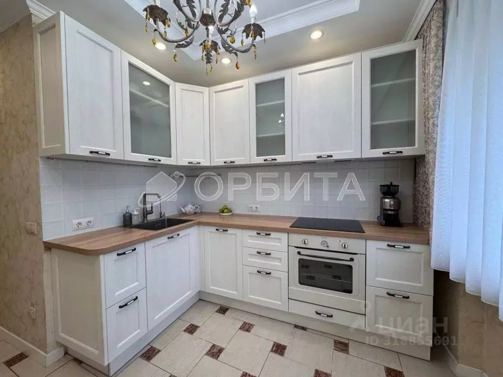 3-к кв. Тюменская область, Тюмень ул. Седова, 15 (96.0 м) - Фото 1
