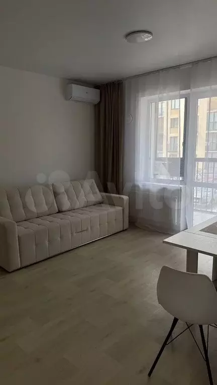 2-к. квартира, 63 м, 2/4 эт. - Фото 1
