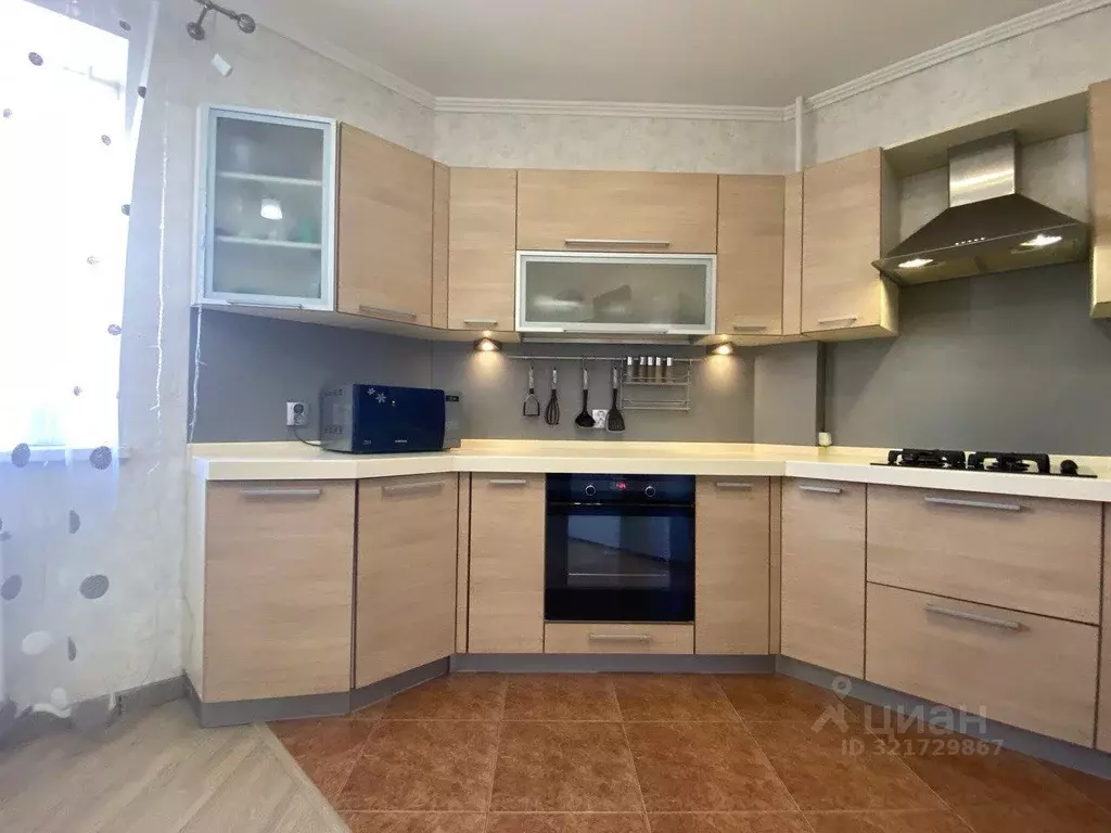 4-к кв. Самарская область, Самара ул. Братьев Коростелевых, 117 (143.5 ... - Фото 1