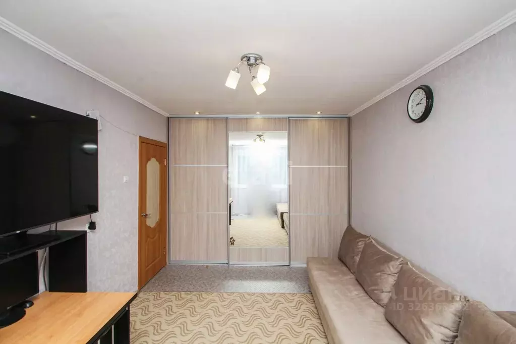 1-к кв. Тюменская область, Тюмень Тарманы мкр, ул. Малышева, 35 (33.4 ... - Фото 1