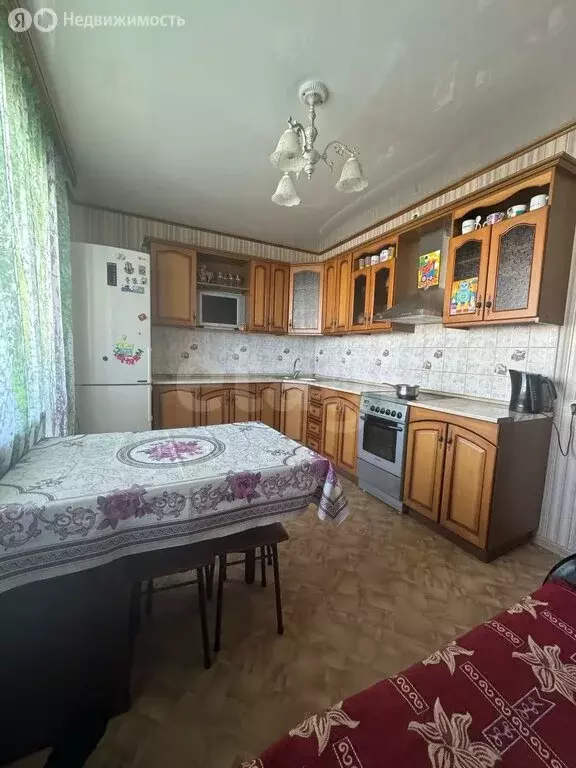 2-комнатная квартира: Тобольск, 4-й микрорайон, 36/1 (60.2 м) - Фото 0