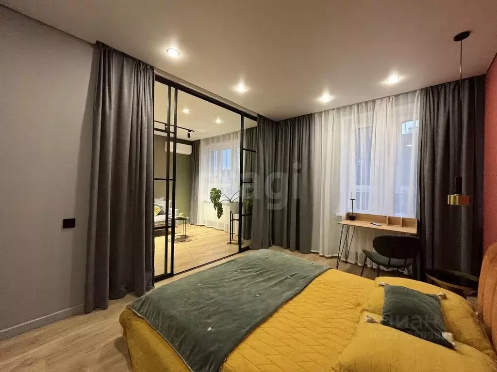 2-к кв. Тюменская область, Тюмень ул. Республики, 204к4 (58.0 м) - Фото 2