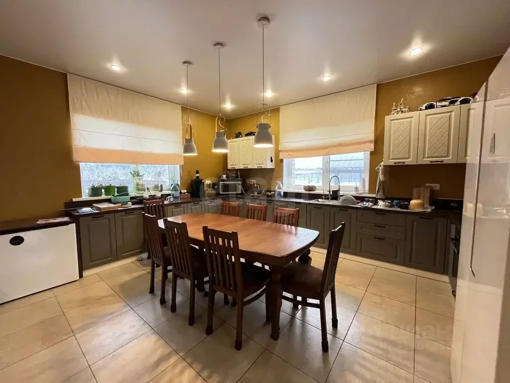 Дом в Архангельская область, Плесецк рп ул. Космонавтов, 1Д (174 м) - Фото 1