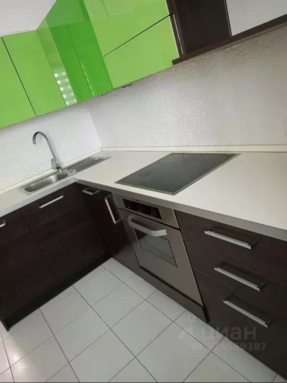 1-к кв. Тюменская область, Тюмень ул. Василия Гольцова, 8 (34.0 м) - Фото 2