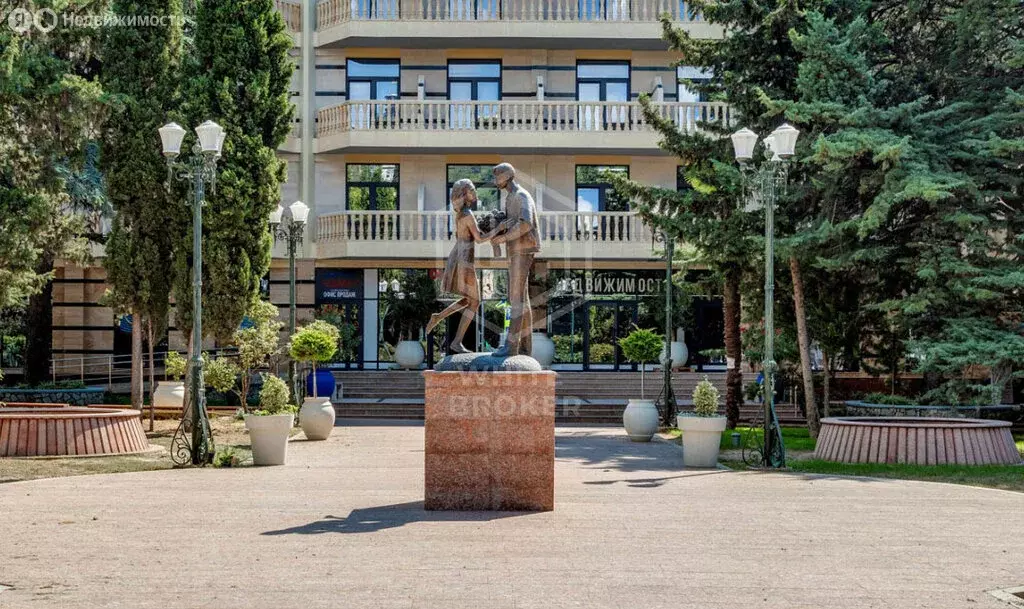 Квартира-студия: Ялта, Московская улица, 15к5 (65 м) - Фото 1
